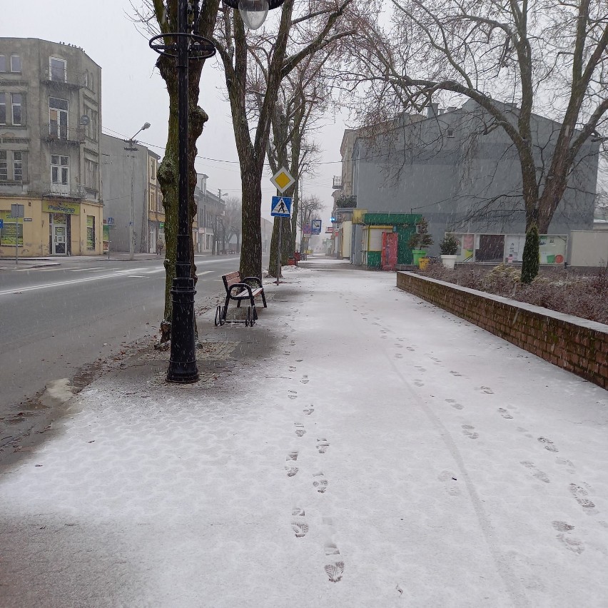 W  Zduńskiej Woli  sypnęło  śniegiem  w niedzielę, 24...