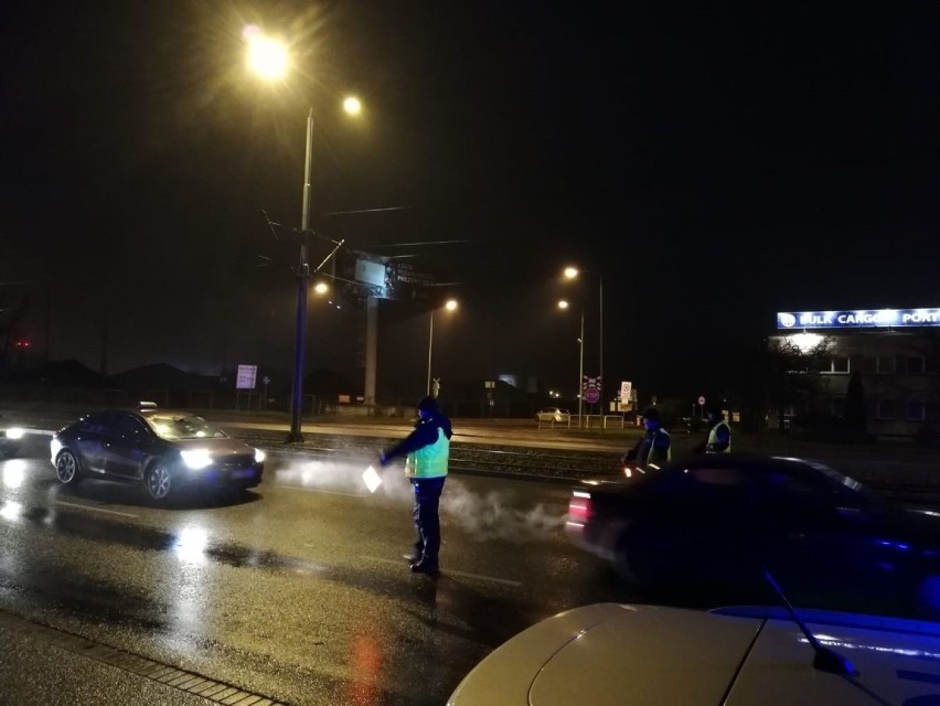 Akcja "Trzeźwość" w Szczecinie. Wpadło sześciu kierowców na "podwójnym gazie" [ZDJĘCIA]
