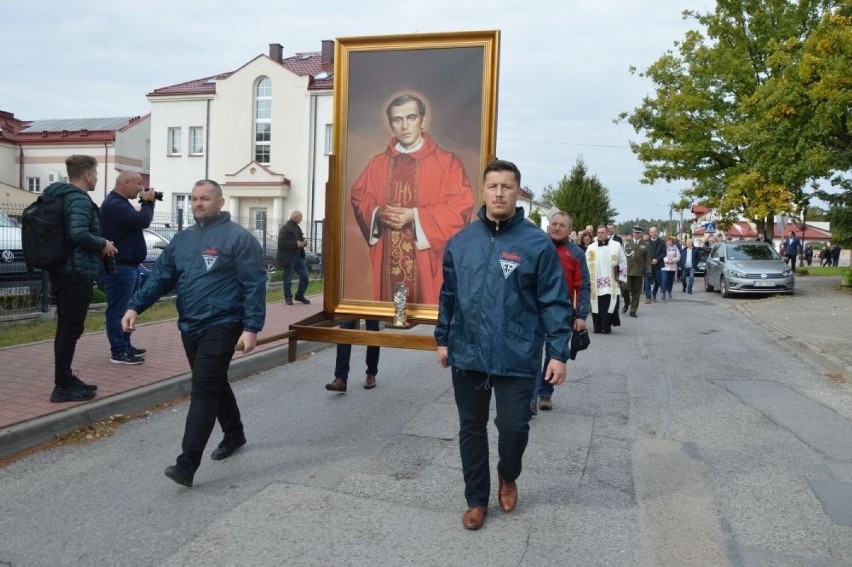 Pielgrzymka pracowników przemysłu zbrojeniowego i lotniczego w Skarżysku. Zobacz zdjęcia