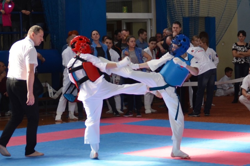 Mistrzostwa Polski Południowej w OYAMA Karate w Oświęcimiu [ZDJĘCIA]