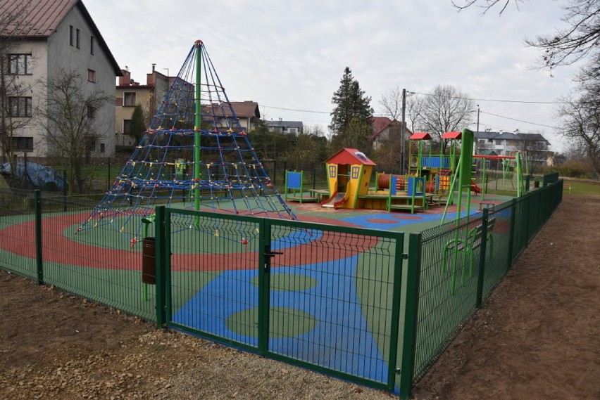 Nowy plac zabaw w Tarnowie. Zwycięski projekt Budżetu Obywatelskiego na realizację czekał dwa lata