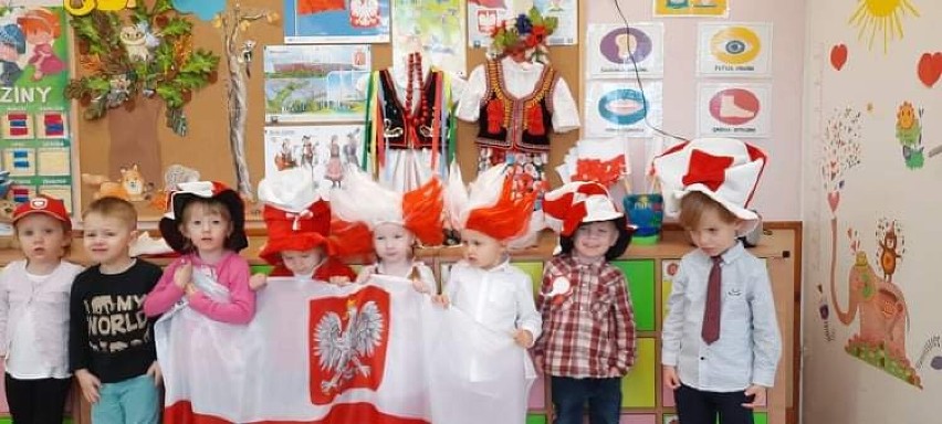 Przedszkolaki z Pszczółek świętowały Święto Niepodległości, od piosenek po filmy edukacyjne |ZDJĘCIA