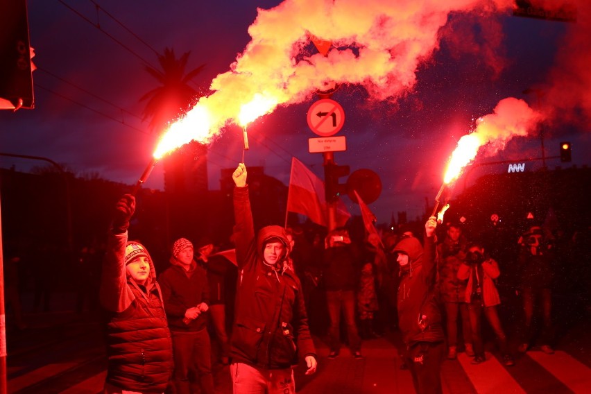 Ktoś w nocy podpalił siedzibę Marszu Niepodległości? "Oto...