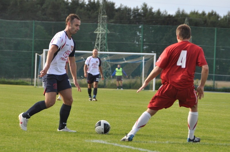 IV liga. KS Chwaszczyno - Gryf 2009 Tczew na zdjęciach