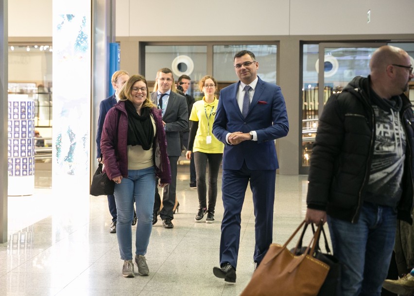5-milionowy pasażer Kraków Airport poleci do Wenecji [ZDJĘCIA]