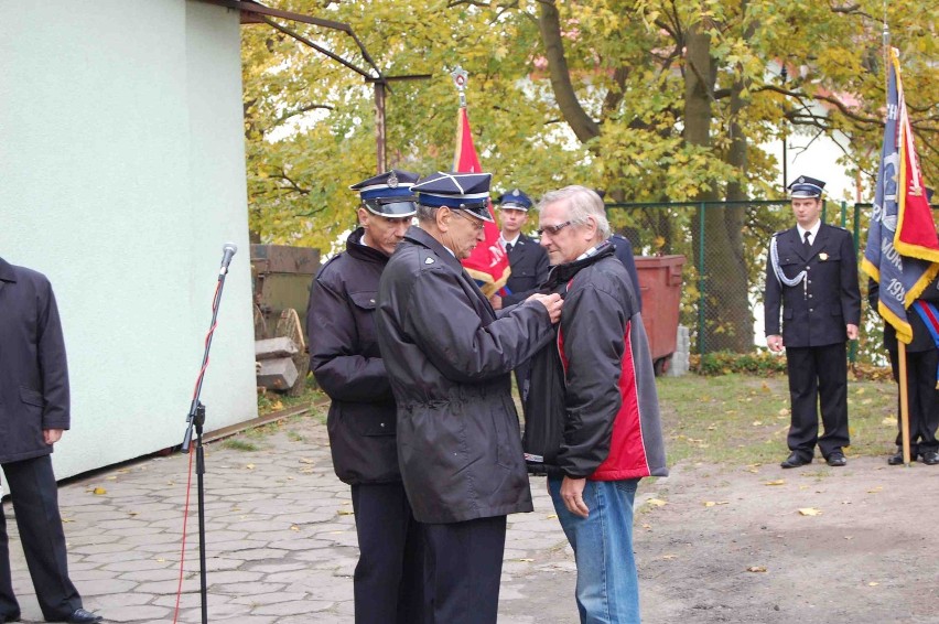 Strażacy z OSP w Krynicy Morskiej będą jeździć na misje nowoczesnym wozem gaśniczym