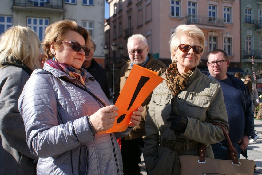 W Kaliszu odbyła się manifestacja wspierająca strajkujących...