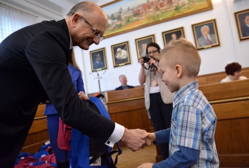 Lubelskie Pływające Przedszkolaki. Dzieciaki będą się uczyć pływać za darmo