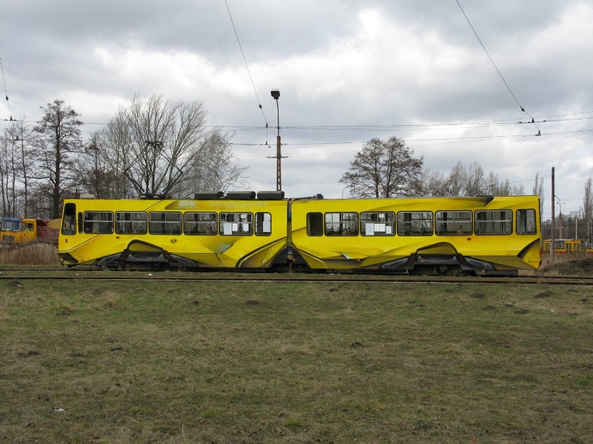 "Kanciaki", czyli zmodernizowane wagony 803N znikają z ulic Łodzi