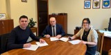 Środowiskowy Dom Samopomocy w Rybakach będzie modernizowany, a szkoła w Somoninie doczeka się windy