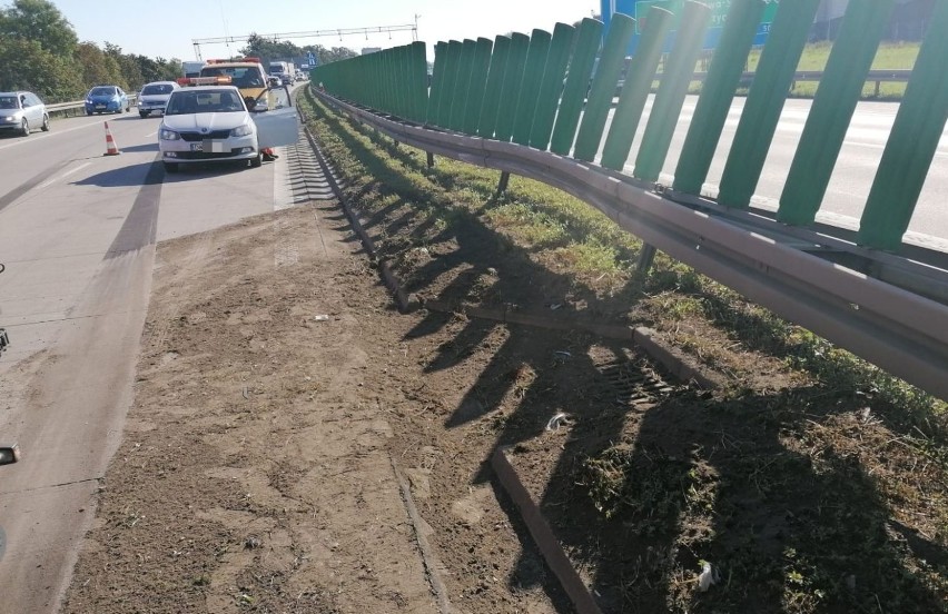 Zobacz zdjęcia z wypadku ukraińskiego tira na autostradzie A4 pod Wrocławiem