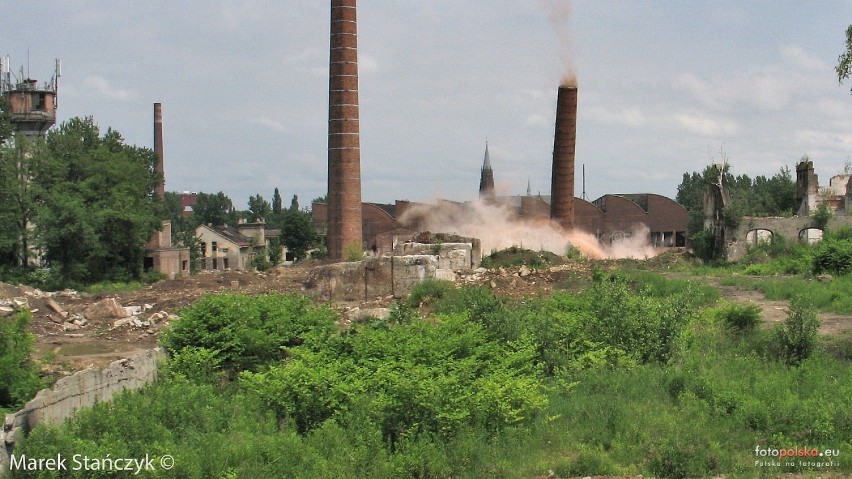 Huta Jedność Siemianowice: Charakterystyczne kominy zostały...