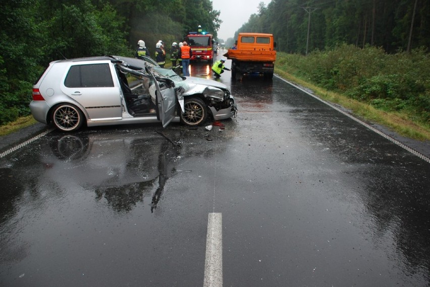 Wypadek na trasie Piasek-Sośnica