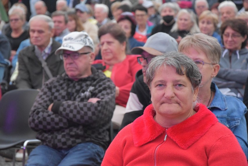 Koncert podziękowanie dla wszystkich zaangażowanych w walkę...