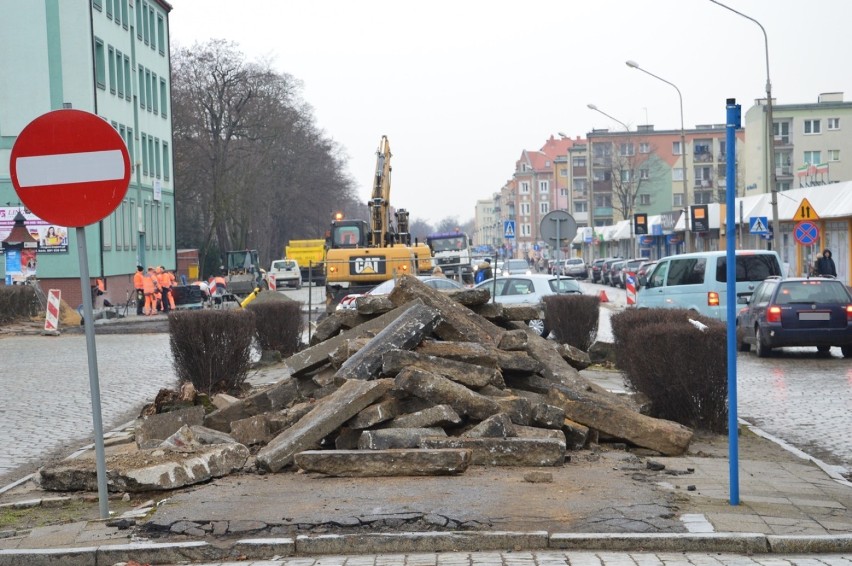 Aleja Wolności - spacer po remontowanej ulicy (FOTO)