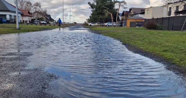 Problemy z podtopieniami są w Lesznie i okolicach