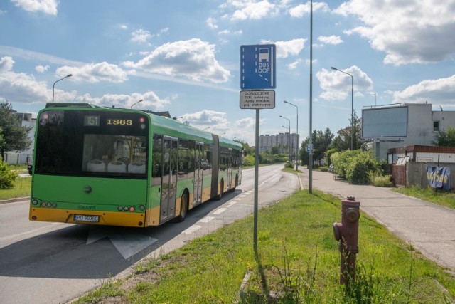 W niedzielę handlową poznańskie autobusy częściej podjeżdżają pod centra handlowe. W grudniu są aż trzy niedziele handlowe - 6, 13 i 20 grudnia.