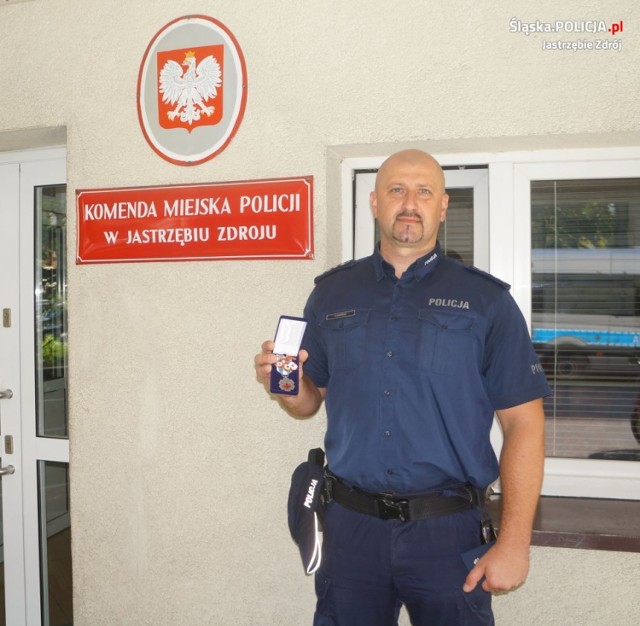 Policjant Paweł Surówka oddał do tej pory ponad 50 litrów krwi