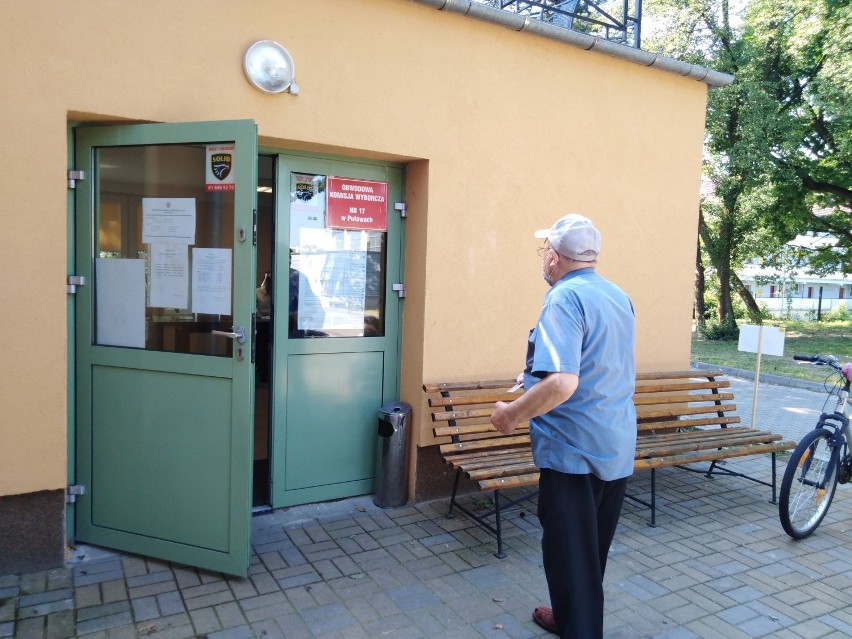 Wybory prezydenckie 2020 w Puławach. Jak głosowali meszkańcy ? Zobacz zdjęcia 