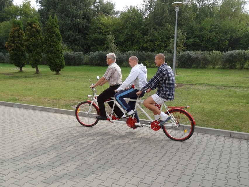 Poznań: Podopieczni Zakładu Poprawczego skonstruowali rower...