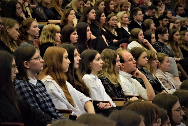 Nowy rok akademicki zainaugurowano w Wydziale Pedagogiczno-Artystycznym UAM w Kaliszu