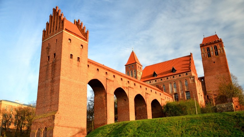 Największa latryna Europy, klątwa konia, pamiątka po...