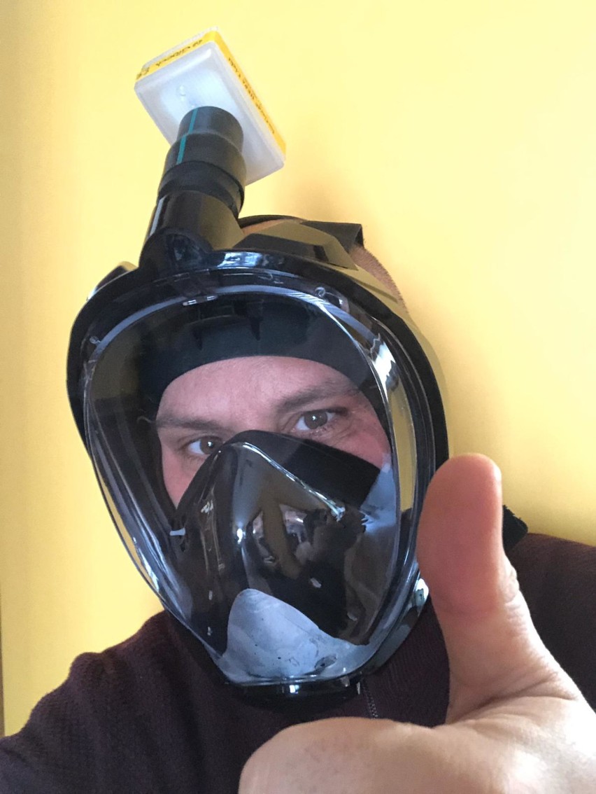 Wałbrzych: Popularne maski do nurkowania ochronią lekarzy przed koronawirusem.