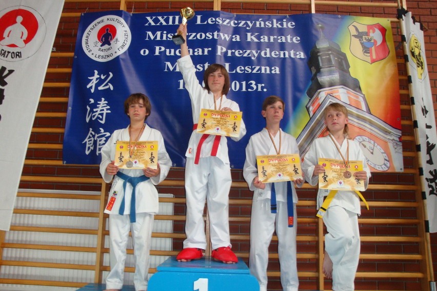 Pleszewscy karatecy zdobyli siedem medali na zakończenie pierwszej części sezonu