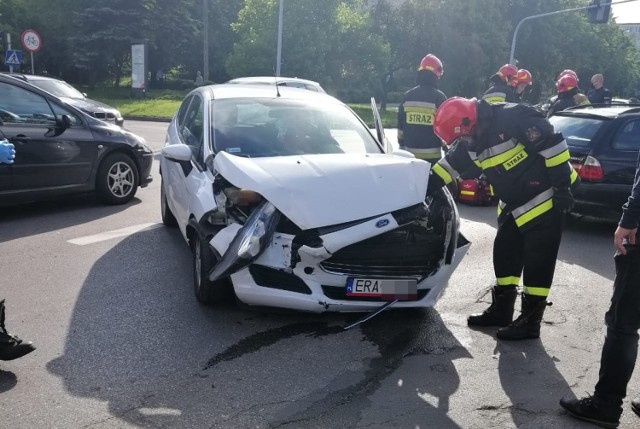 Wypadek na skrzyżowaniu ul. Piastowskiej i Tysiąclecia w Radomsku