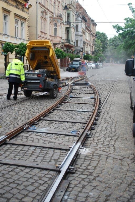 Kraków: nowoczesny rozjazd tramwajowy pod Bagatela [ZDJĘCIA]