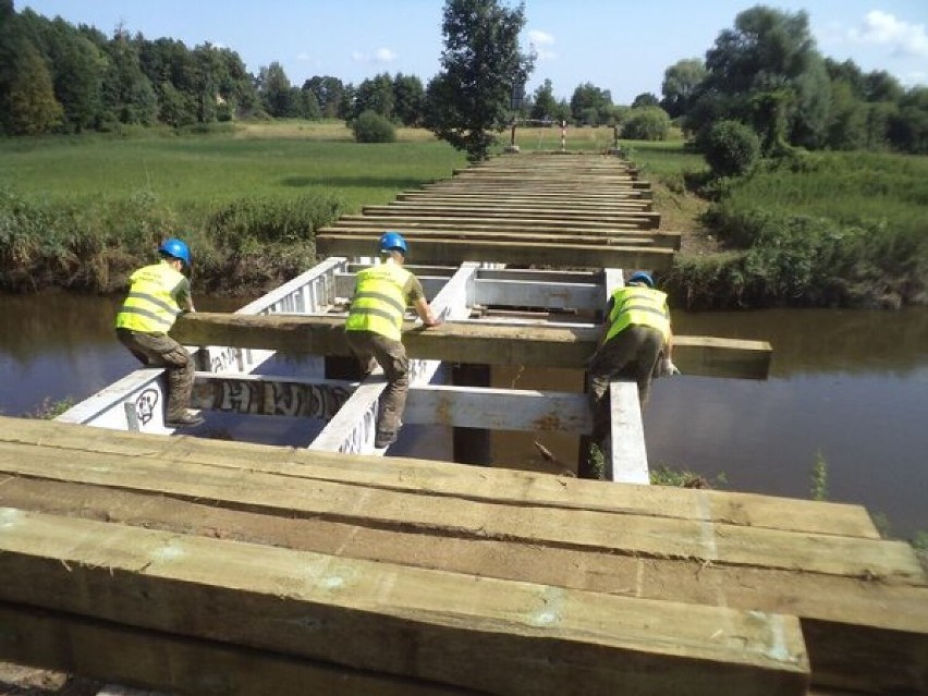 Gmina Krasnystaw. Trwa remont mostu na Wieprzu w Latyczowie. Zobacz zdjęcia
