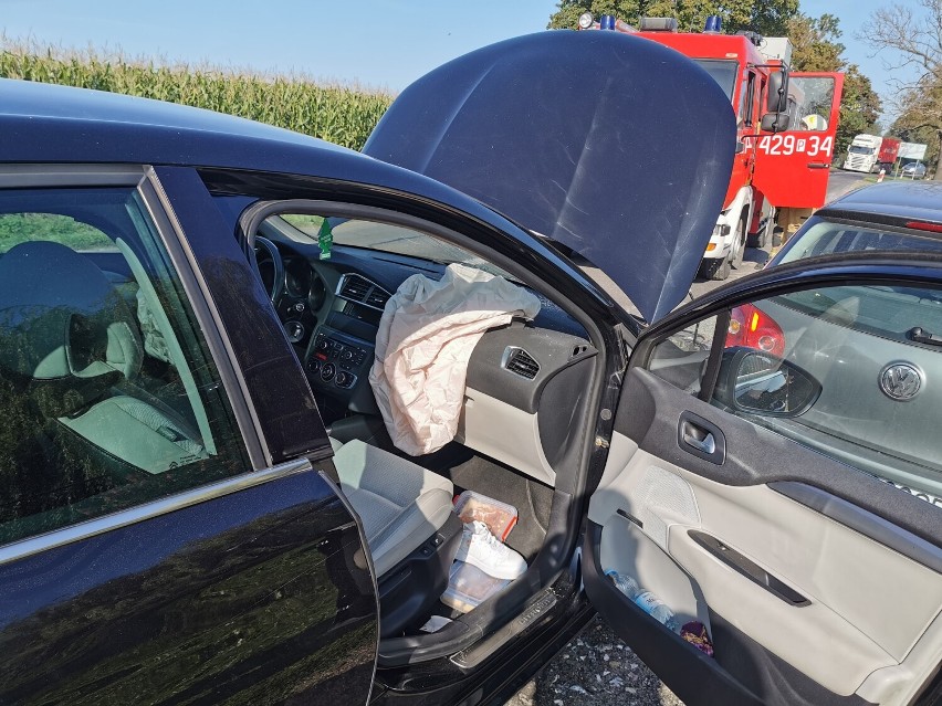 Gmina Kłecko: Wypadek w Kłecku Kolonii. Dwie osoby trafiły...