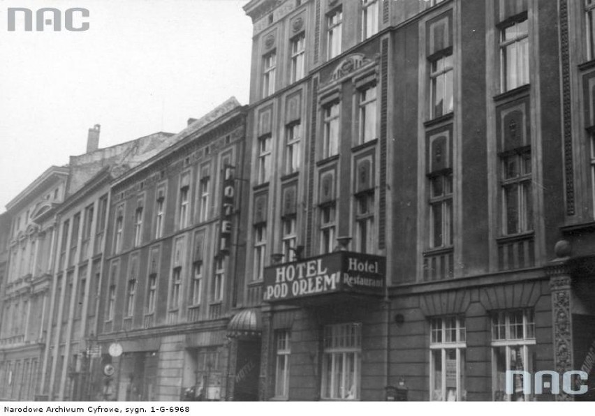 Hotel Pod Orłem - widok zewnętrzny.

Data: 1933-05

Hotel...