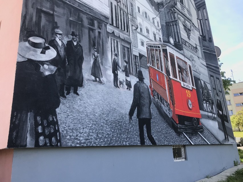 Mural "Tramwaje cieszyńskie" na Podgórzu II w Cieszynie