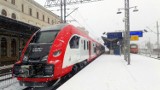 Nowoczesny elektryczny pociąg Pesy Elf 2 zobaczymy na stacji w Inowrocławiu. Te EZT-y będą jeździć  po torach w naszym regionie