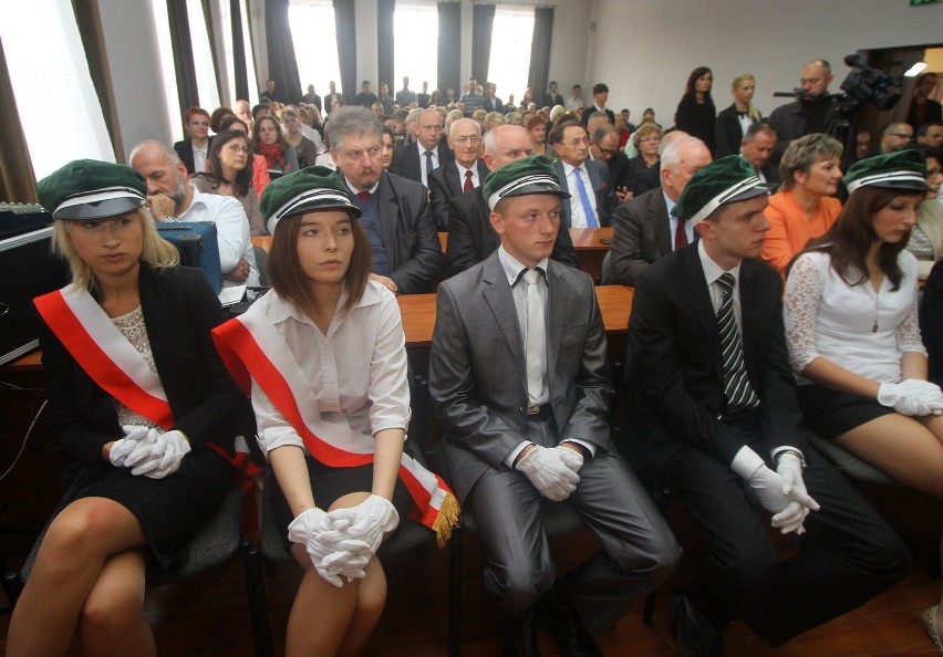 Uroczysta inauguracja nowego roku akademickiego 2013/2014 na...