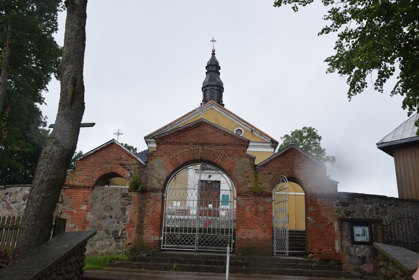 Nowy kościół na starych gruzach. Zabytkowy kościół w Wiżajnach przechodzi gruntowny remont