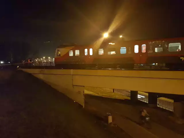Śmierć pod kołami pociągu w Łodzi