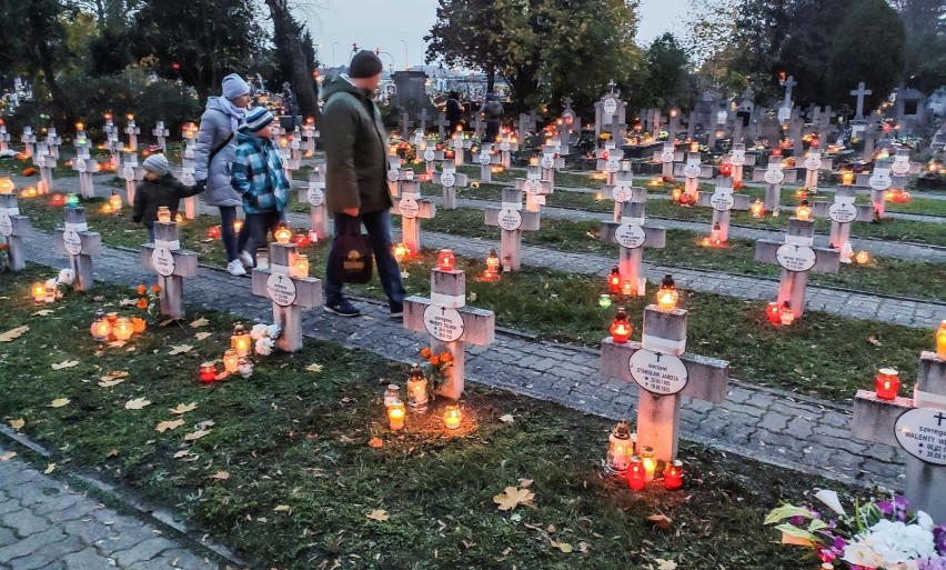 Wczoraj obchodziliśmy Uroczystość Wszystkich Świętych,...