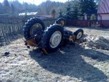 Wypadek w miejscowości Dobra. Pod traktorem zginął mężczyzna [zdjęcia]