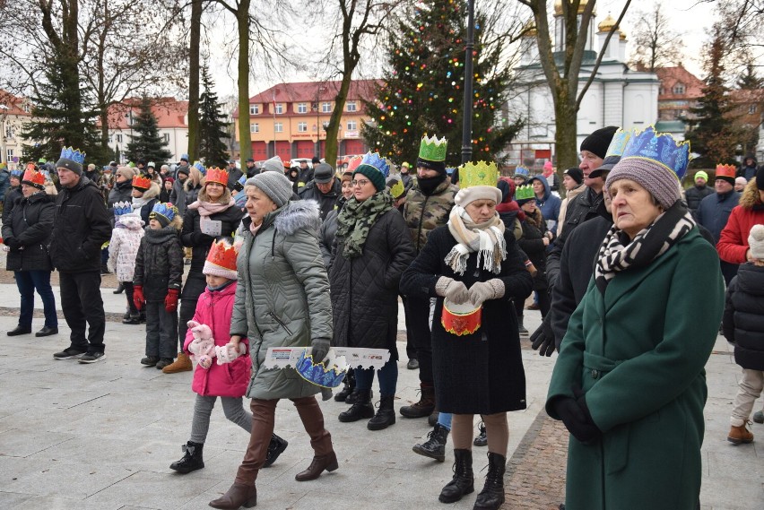 Ulicami Sokółki po raz kolejny przeszedł kolorowy Orszak Trzech Króli. Towarzyszyły mu tłumy wiernych 