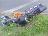 Wypadek na Ogrodowej w Łodzi. Kierowca nie ustąpił pierwszeństwa motocykliście [ZDJĘCIA]