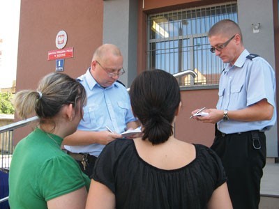 Dzielnicowy to osoba, do której można zwrócić się o pomoc