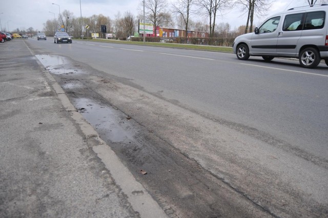 Śrem: Grunwaldzka w opłakanym stanie. Będzie lepiej? [ZDJĘCIA]