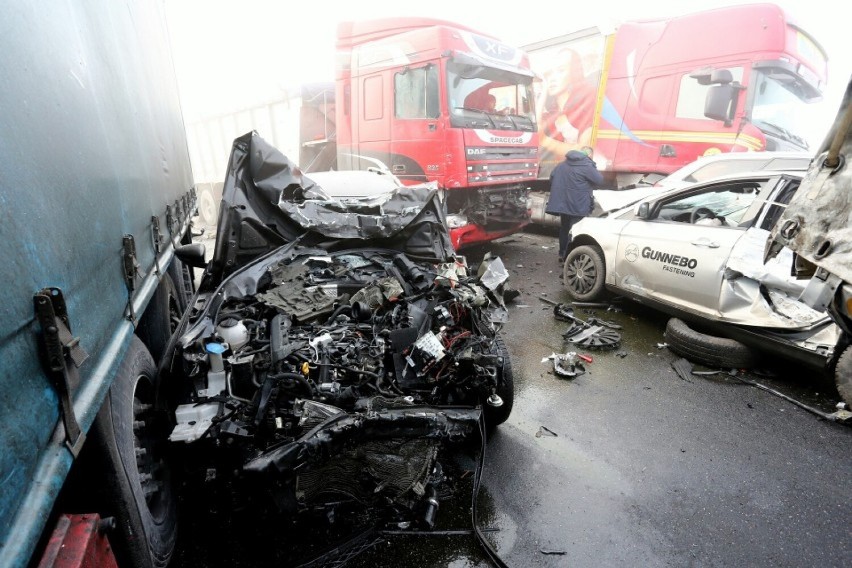 Minęło 5 lat od karambolu na A1 pod Piotrkowem. 26 stycznia...