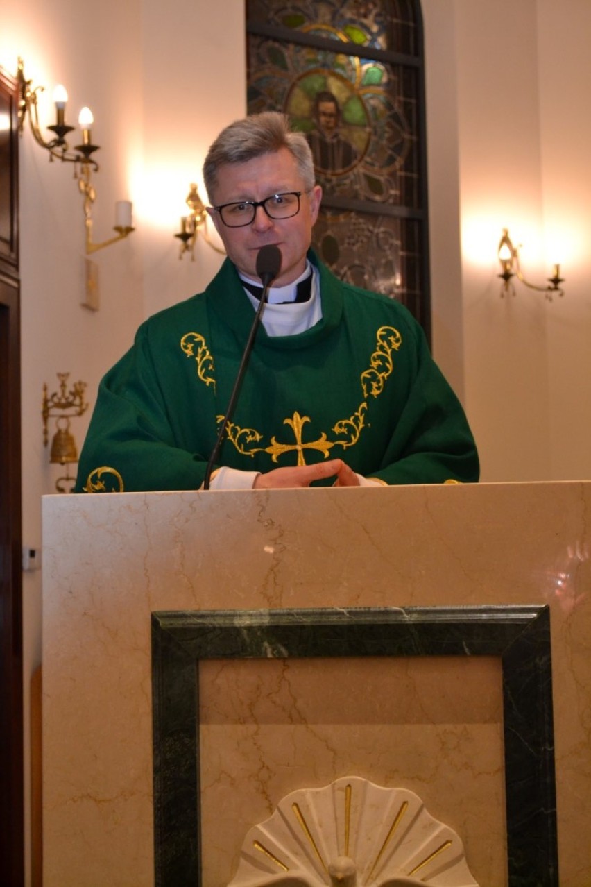 12 lutego ks. Arkadiusz Okroj, proboszcz parafii pw. św....