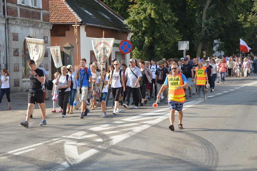 Malbork. Piesza pielgrzymka na Jasną Górę 2019 [ZDJĘCIA]. Grupa Pomezania już jest w drodze