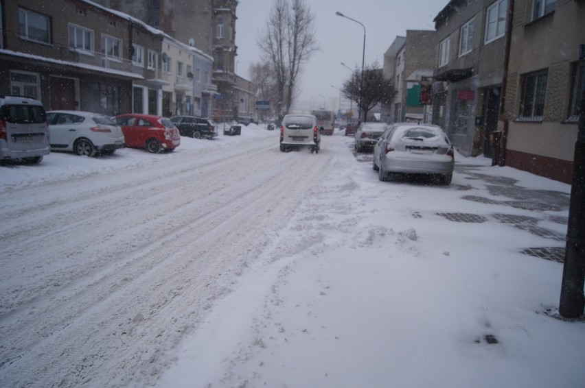 Zima w Radomsku warunki na drogach 8.02.21