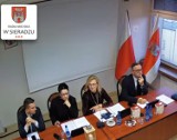 Przeprosiny albo sąd. Zdaniem przewodniczących słowa radnego to naruszenie godności, czci i dobrego imienia 