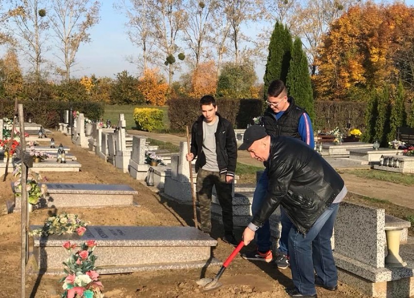 Zadbali o groby, o których inni zapomnieli